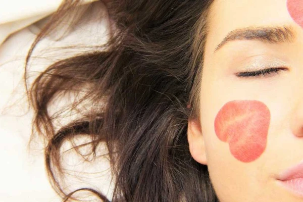 Óleos essenciais: o mundo das fragrâncias na aromaterapia