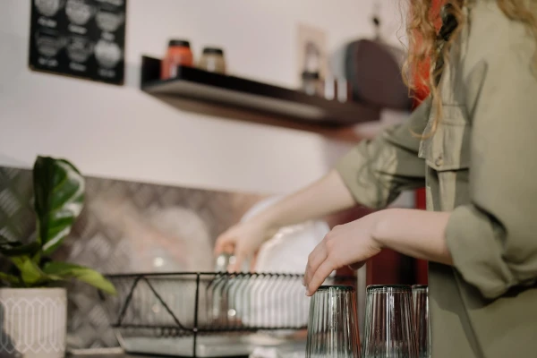 Como criar uma rotina de organizacao domestica eficiente para a familia